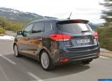 kia_2013-carens_1600x1200_091.jpg