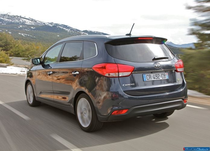 2013 Kia Carens - фотография 91 из 199