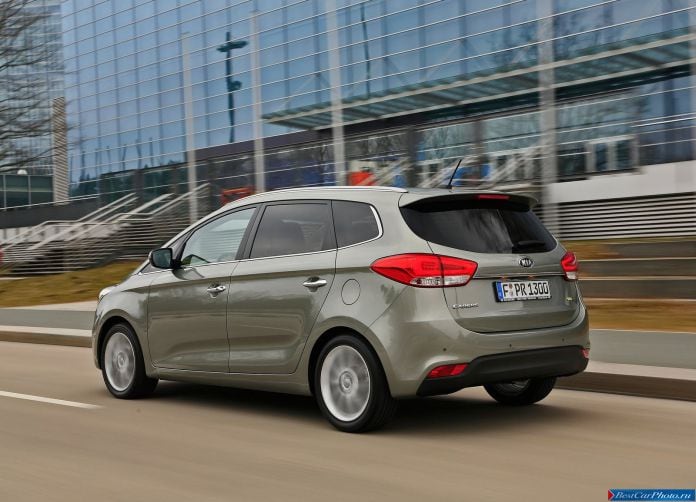 2013 Kia Carens - фотография 96 из 199