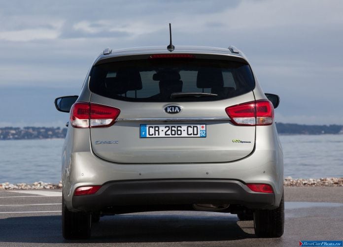 2013 Kia Carens - фотография 116 из 199