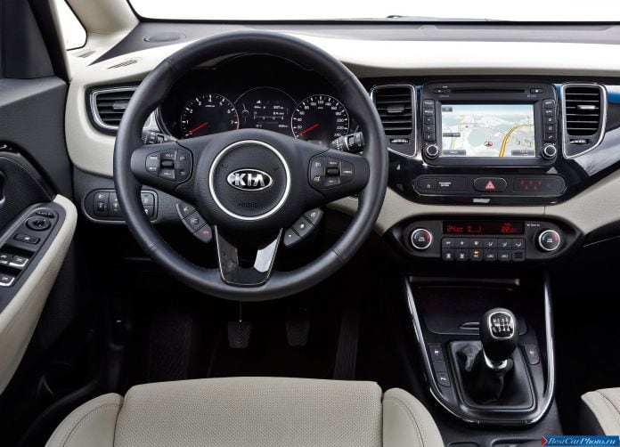 2013 Kia Carens - фотография 130 из 199