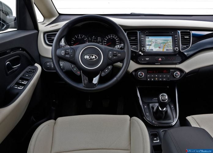 2013 Kia Carens - фотография 131 из 199