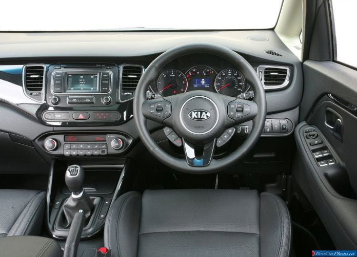 2013 Kia Carens - фотография 132 из 199