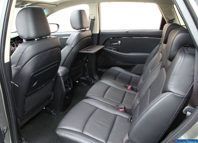 2013 Kia Carens - фотография 139 из 199