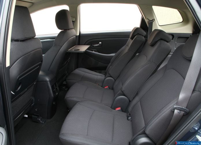2013 Kia Carens - фотография 141 из 199