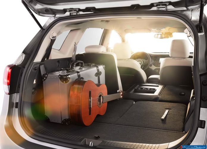 2013 Kia Carens - фотография 160 из 199
