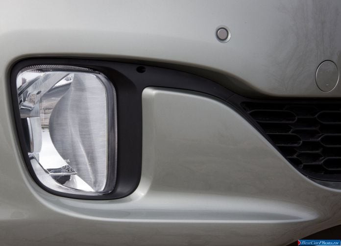 2013 Kia Carens - фотография 179 из 199