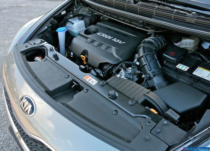 2013 Kia Carens - фотография 188 из 199