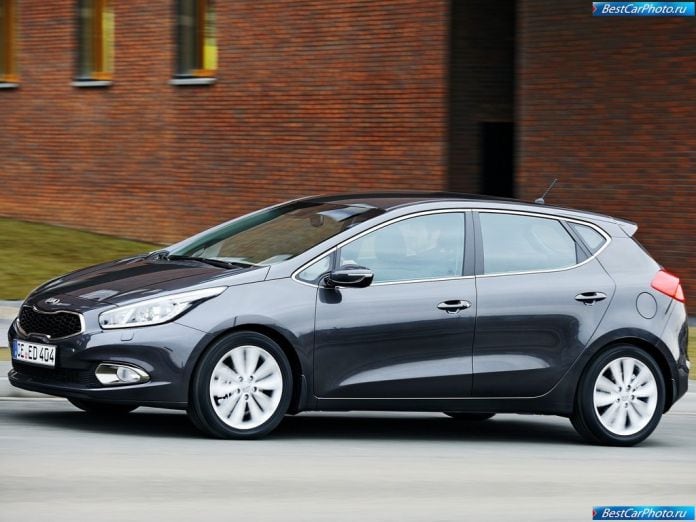 2013 Kia Ceed - фотография 7 из 24