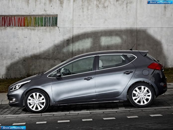 2013 Kia Ceed - фотография 9 из 24