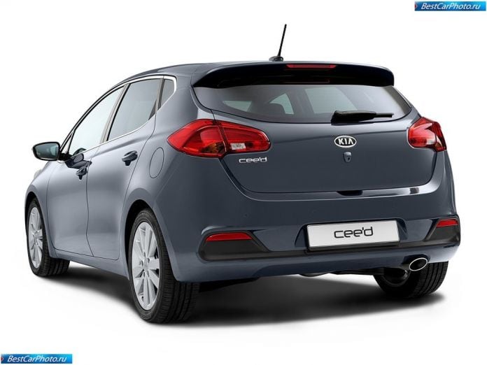2013 Kia Ceed - фотография 18 из 24