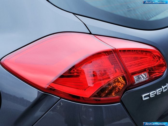 2013 Kia Ceed - фотография 23 из 24