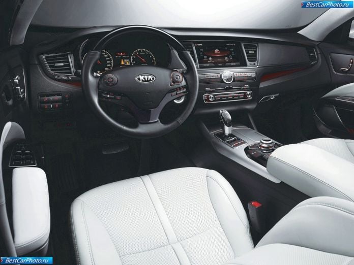 2012 Kia K9/Quoris - фотография 6 из 10