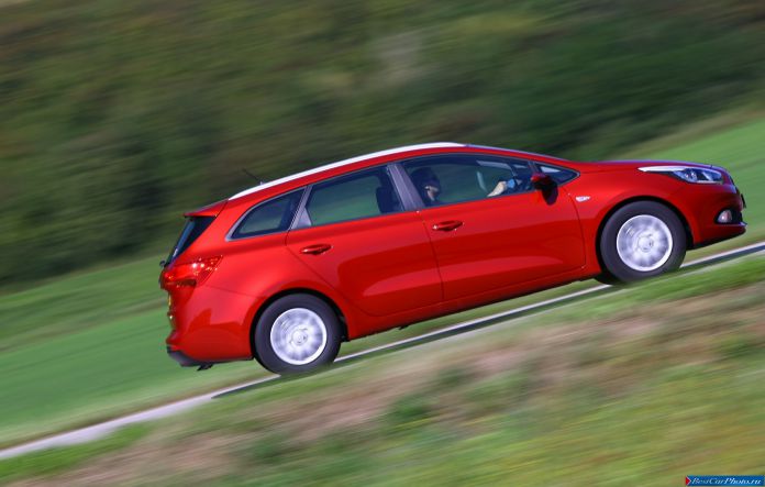 2013 Kia Ceed SW - фотография 12 из 74