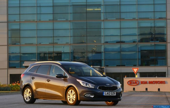 2013 Kia Ceed SW - фотография 24 из 74