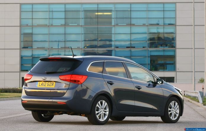2013 Kia Ceed SW - фотография 27 из 74