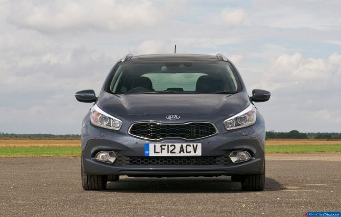 2013 Kia Ceed SW - фотография 28 из 74
