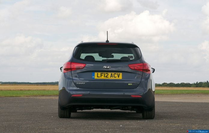 2013 Kia Ceed SW - фотография 31 из 74