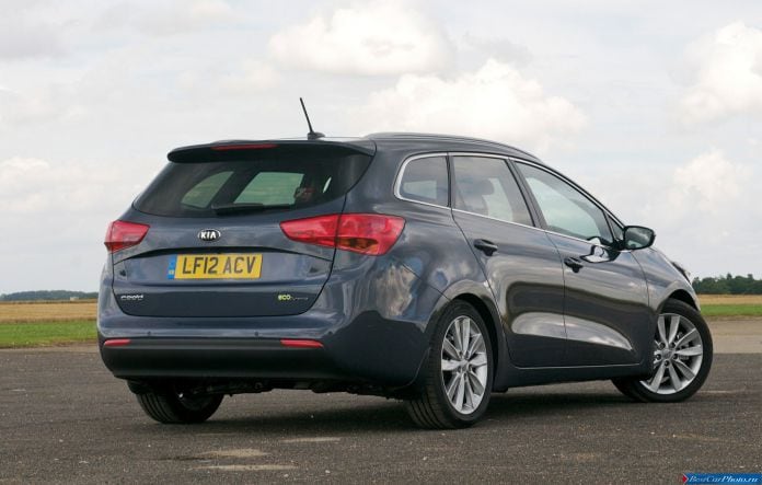 2013 Kia Ceed SW - фотография 34 из 74