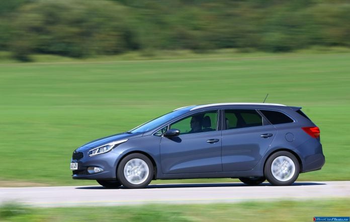 2013 Kia Ceed SW - фотография 39 из 74