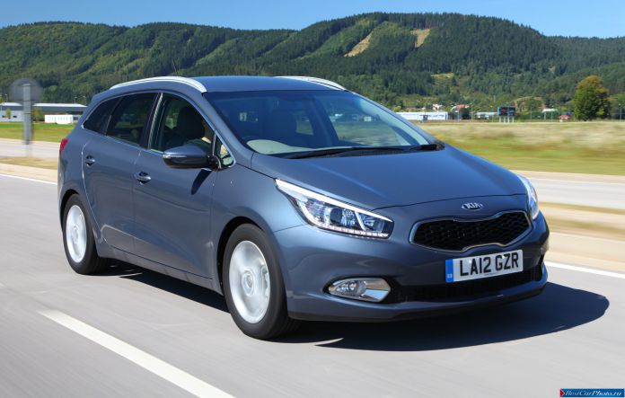 2013 Kia Ceed SW - фотография 42 из 74