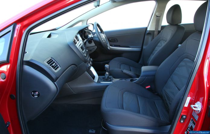 2013 Kia Ceed SW - фотография 65 из 74