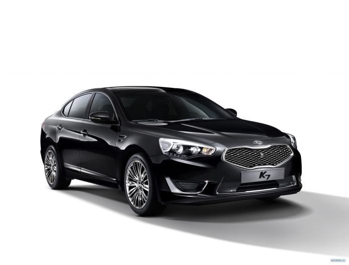 2013 Kia K7 - фотография 1 из 2