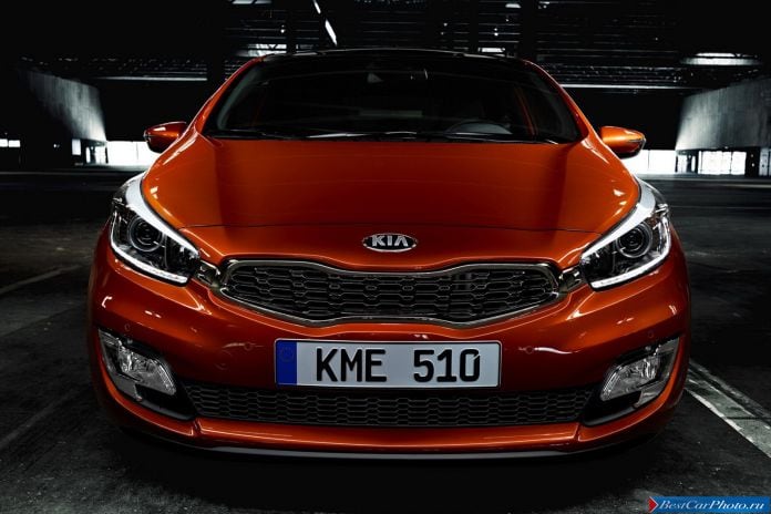2013 Kia Pro Ceed - фотография 1 из 23