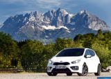 kia_2014-ceed_gt_1600x1200_008.jpg