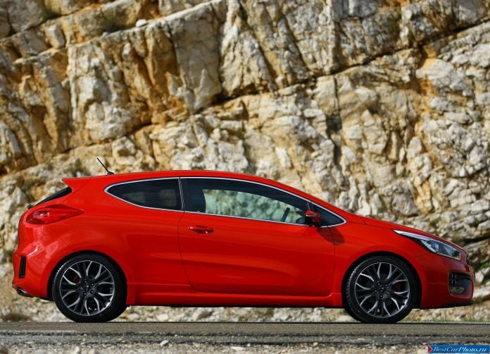 2014 Kia Pro Ceed GT - фотография 93 из 231