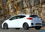 kia_2014-pro_ceed_gt_1600x1200_107.jpg