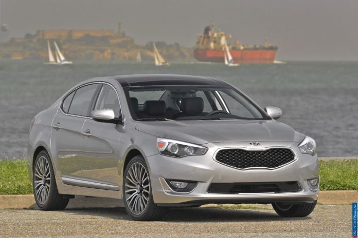 2014 Kia Cadenza - фотография 1 из 102