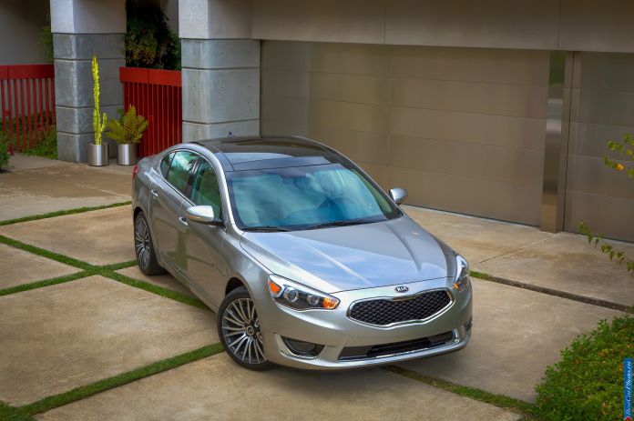 2014 Kia Cadenza - фотография 4 из 102
