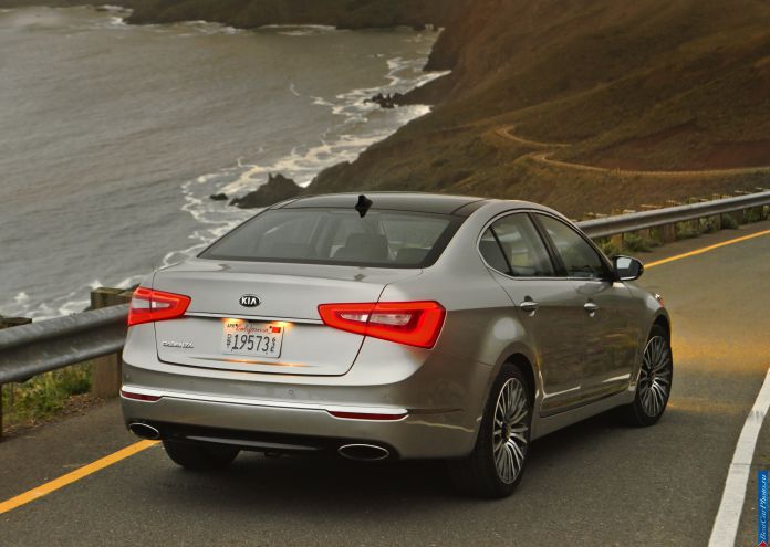 2014 Kia Cadenza - фотография 8 из 102