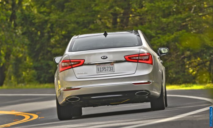 2014 Kia Cadenza - фотография 19 из 102