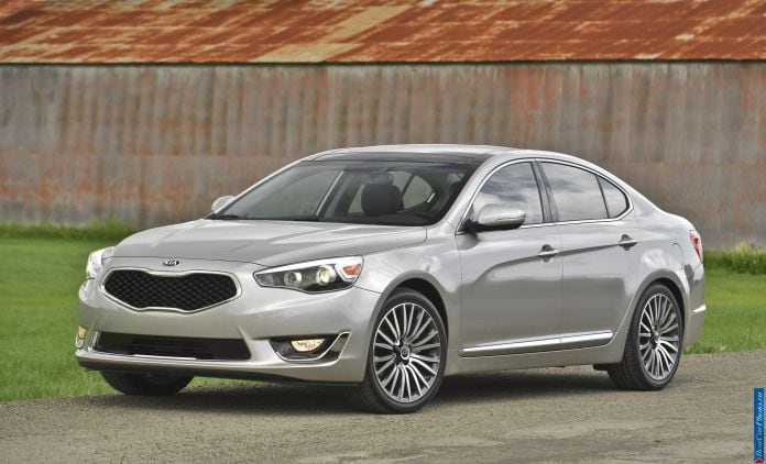 2014 Kia Cadenza - фотография 27 из 102