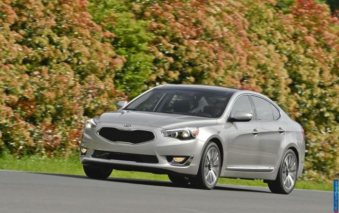 2014 Kia Cadenza - фотография 40 из 102