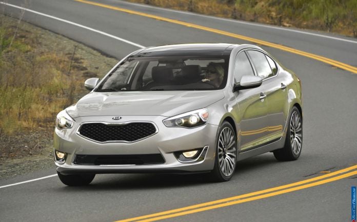 2014 Kia Cadenza - фотография 44 из 102