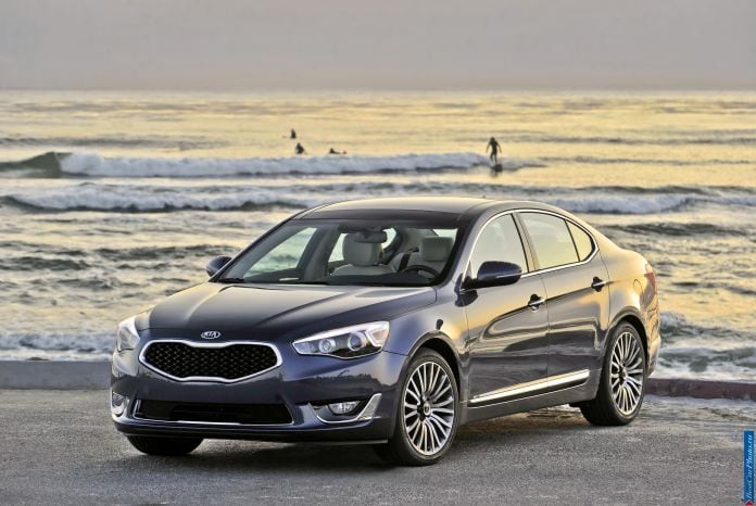 2014 Kia Cadenza - фотография 53 из 102