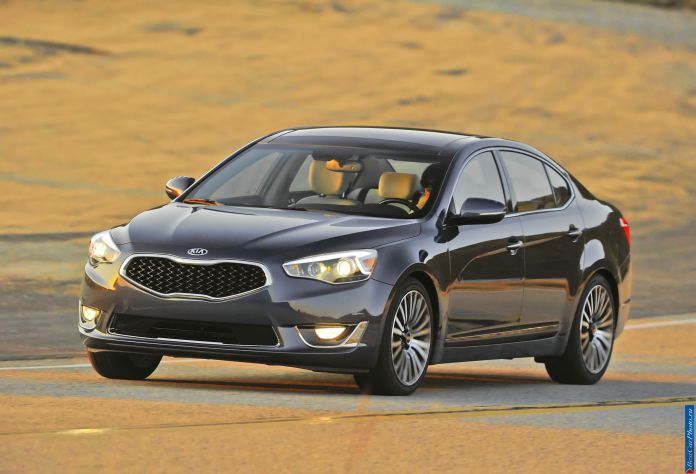 2014 Kia Cadenza - фотография 56 из 102