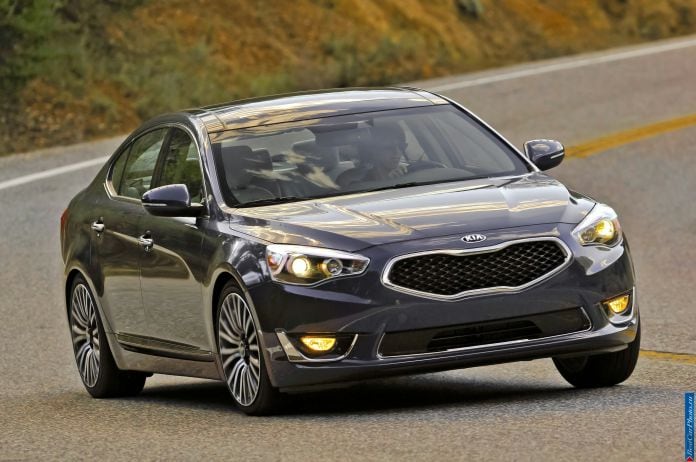 2014 Kia Cadenza - фотография 58 из 102