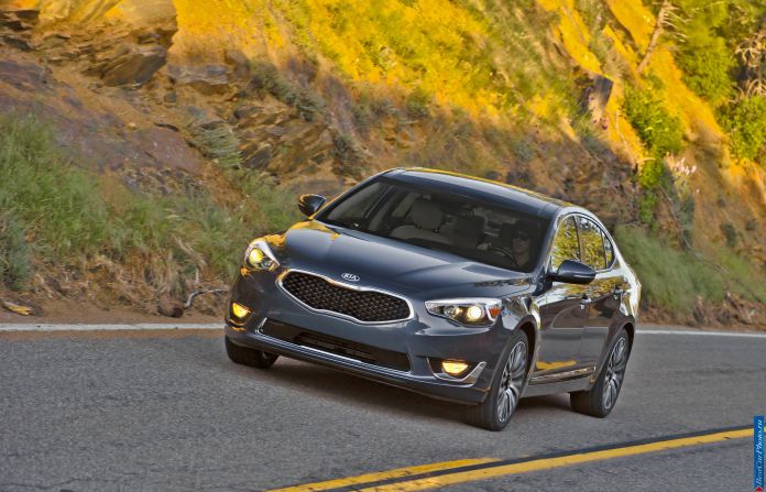 2014 Kia Cadenza - фотография 61 из 102