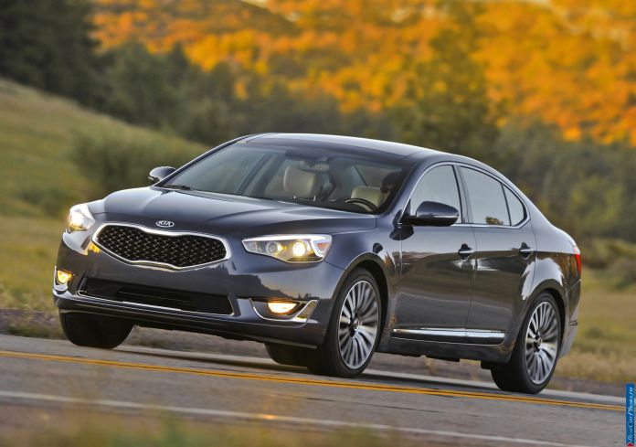 2014 Kia Cadenza - фотография 62 из 102