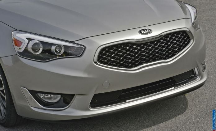 2014 Kia Cadenza - фотография 69 из 102