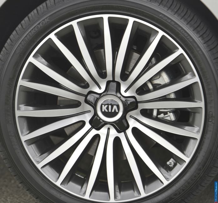 2014 Kia Cadenza - фотография 73 из 102