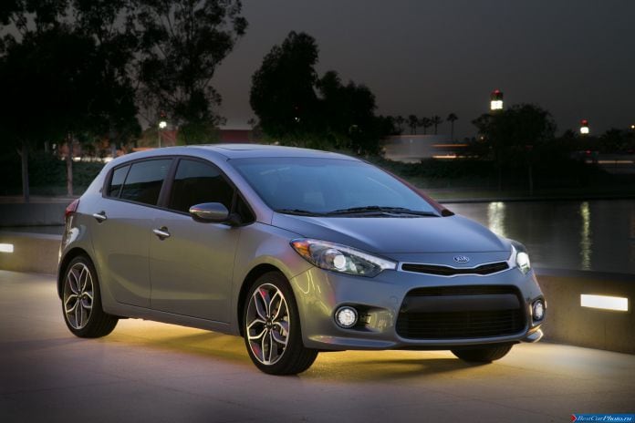2014 Kia Cerato 5-door - фотография 6 из 61