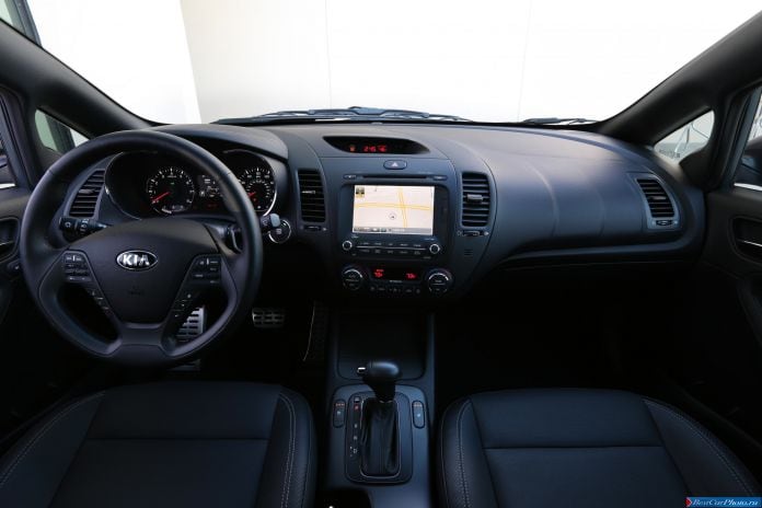 2014 Kia Cerato 5-door - фотография 48 из 61