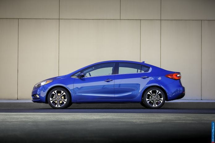 2014 Kia Cerato/Forte - фотография 11 из 31