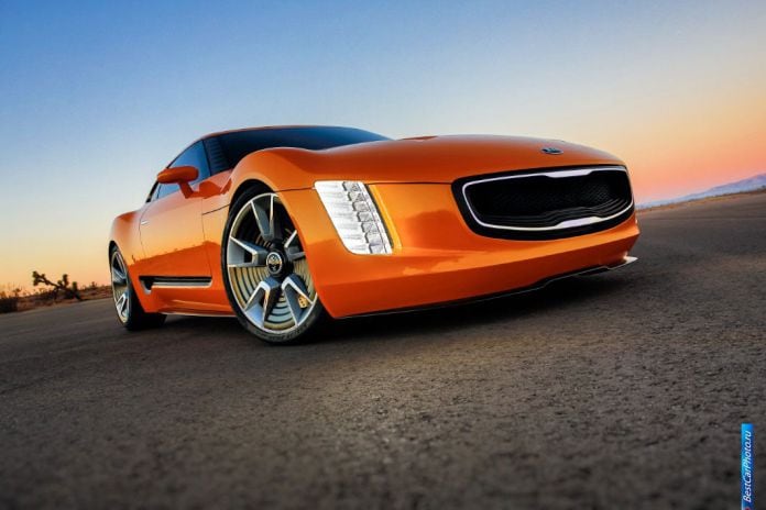 2014 Kia GT4 Stinger Concept - фотография 5 из 14