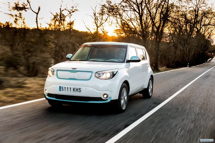 2015 Kia Soul EV - фотография 1 из 39